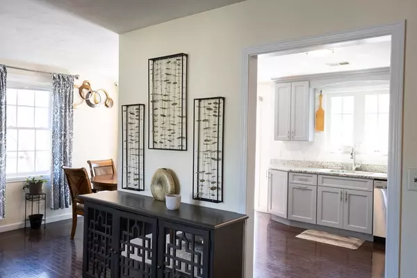 Holbrook, MA 02343,12 Hamilton Way