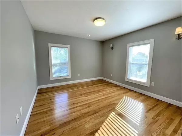 Saugus, MA 01906,539 Lincoln Ave #2