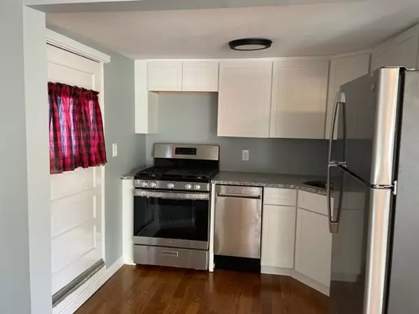 Saugus, MA 01906,562 Lincoln Avenue #0