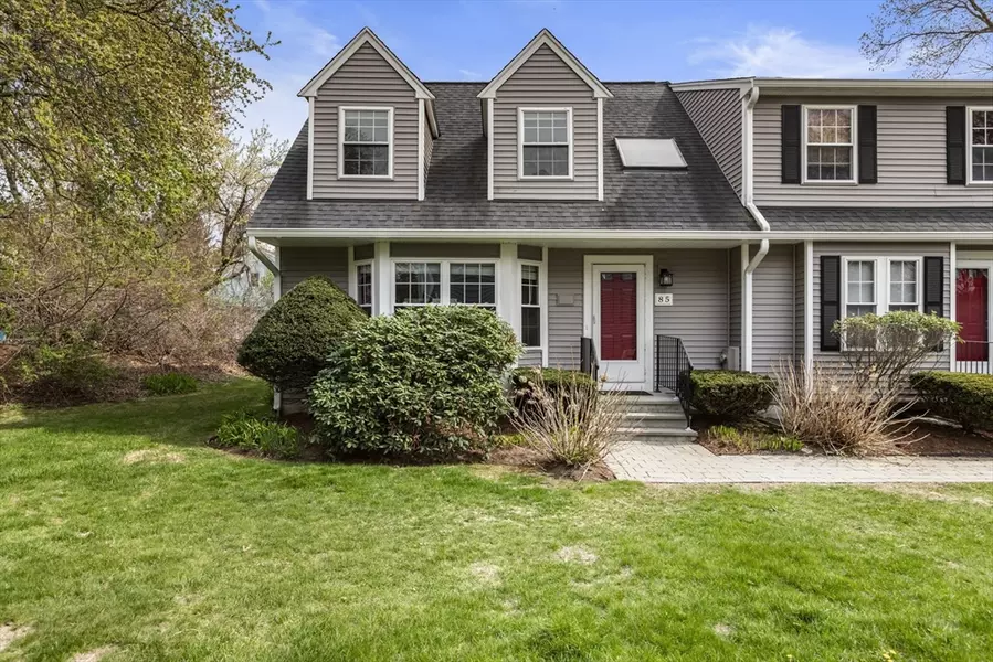 85 Key St #85, Millis, MA 02054