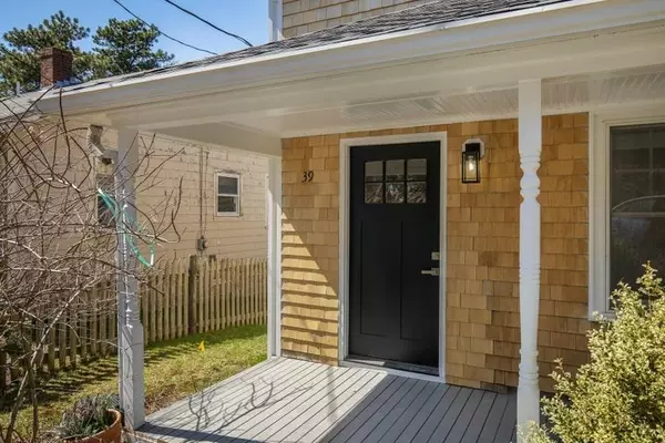 Wareham, MA 02532,39 Onset Ave