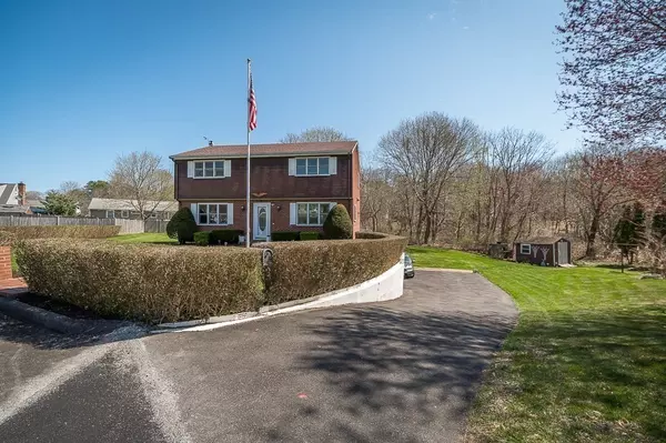 Gloucester, MA 01930,6 St Peter Lane