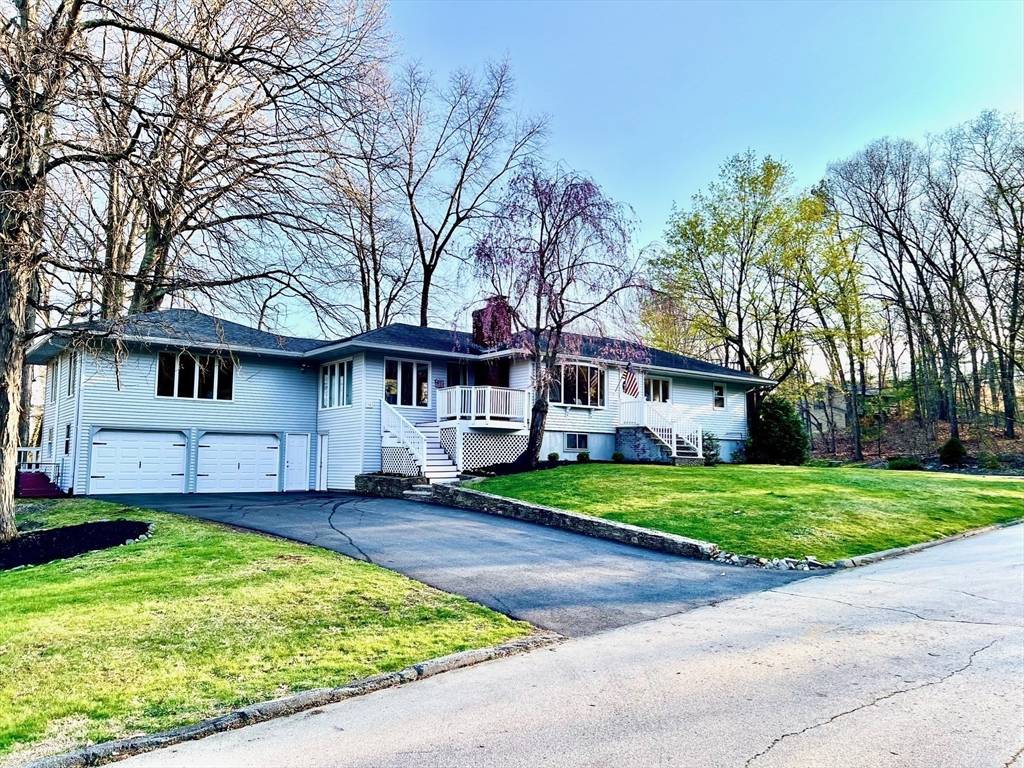 94 Butternut Lane, Methuen, MA 01844