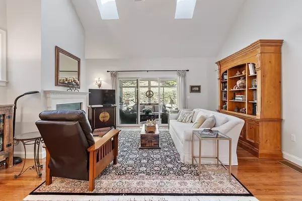 Holden, MA 01520,146 Fireside Ln #146