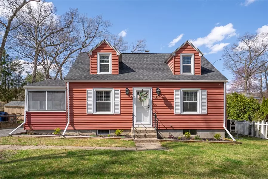 94 Smyrna St, West Springfield, MA 01089