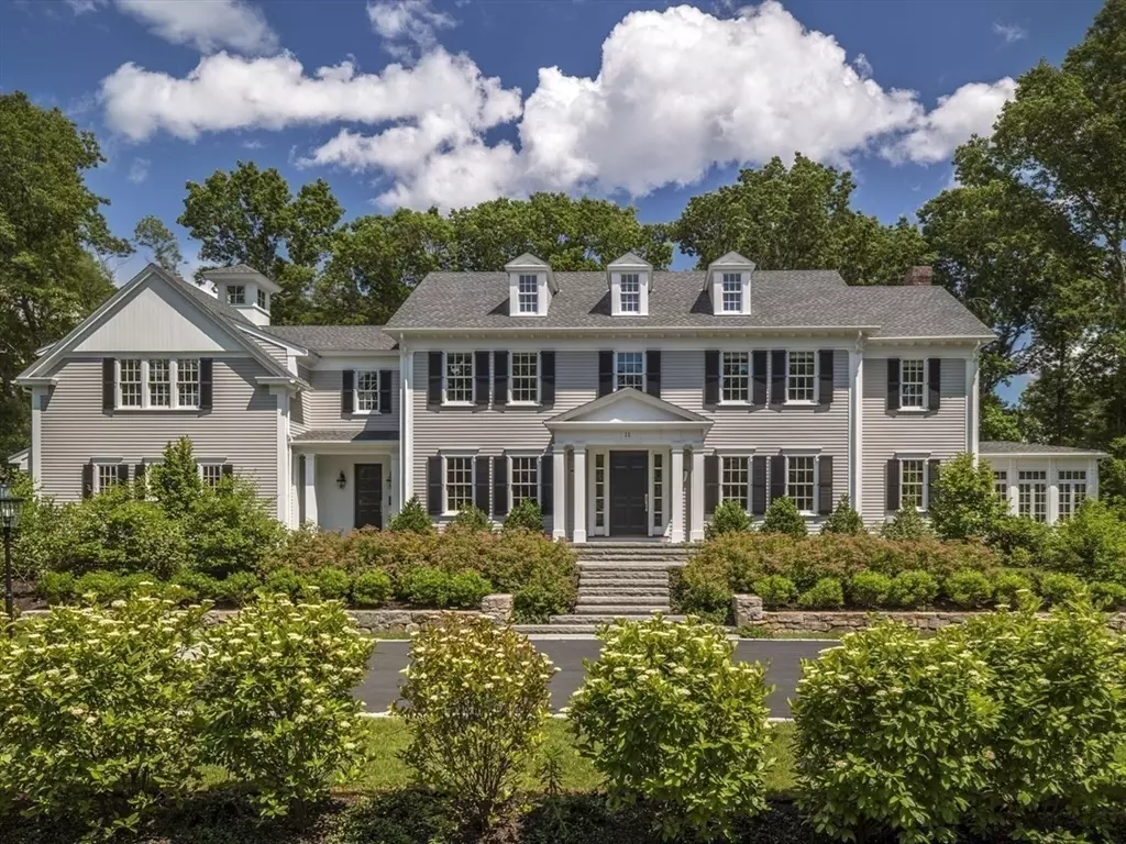 Wellesley, MA 02481,11 Falmouth Rd