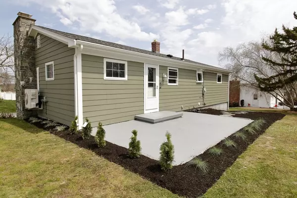 Somerset, MA 02726,85 Forsyth Ave