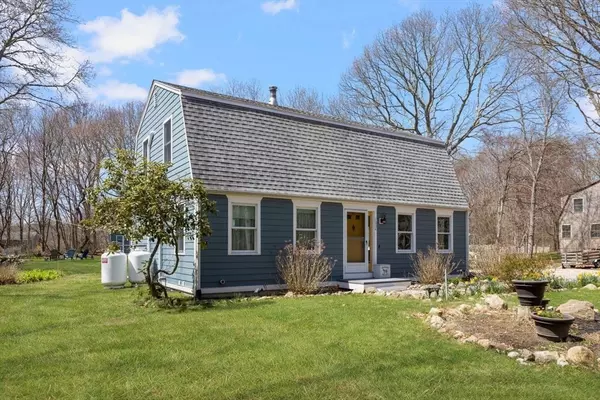 South Kingstown, RI 02879,1094 Broad Rock Rd