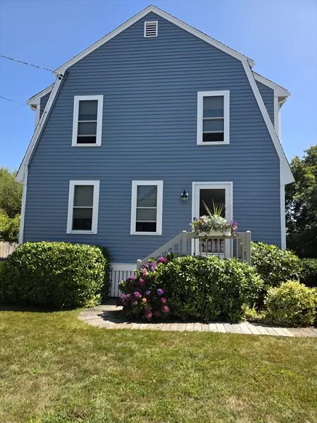 21 Mayflower Lane (Winter Rental) #1, Marshfield, MA 02050