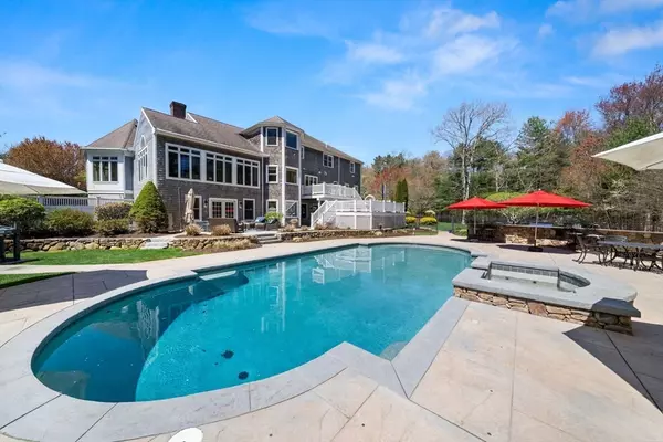 Pembroke, MA 02359,23 Roxanne Road
