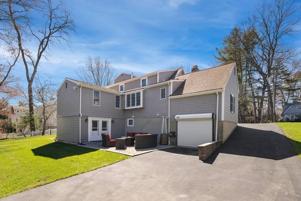 Reading, MA 01867,108 Pine Ridge Rd