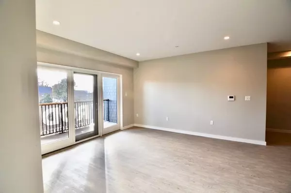 120 Savin Hill Ave #306, Boston, MA 02125