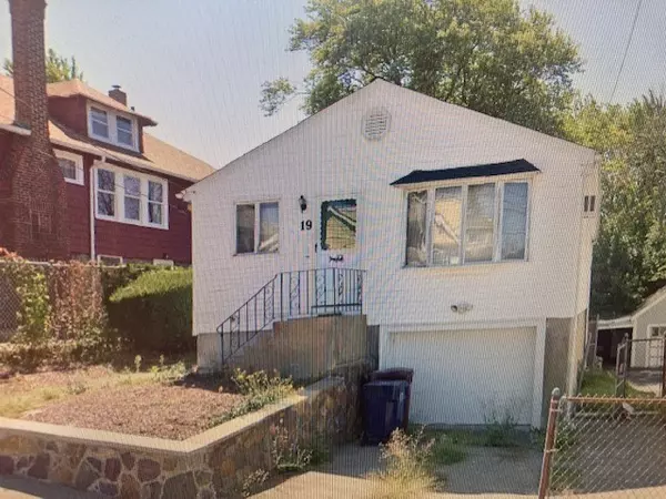 Everett, MA 02149,19 Garland