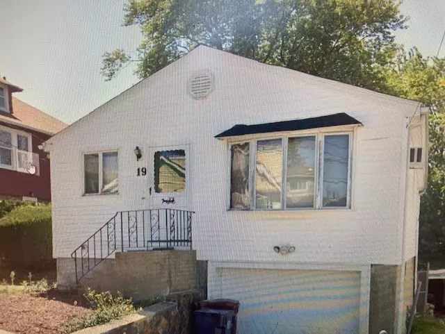 Everett, MA 02149,19 Garland