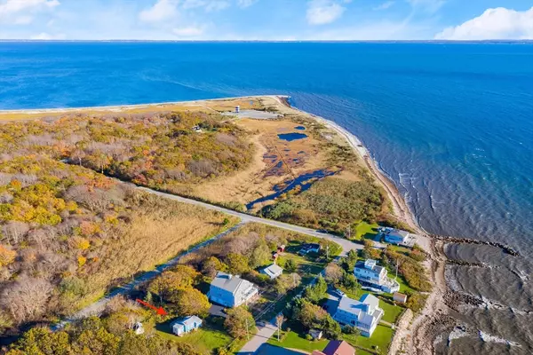 11 Balsam St, Fairhaven, MA 02719