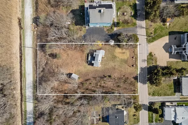 Fairhaven, MA 02719,11 Balsam St