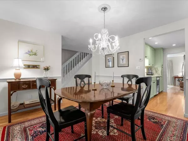 Duxbury, MA 02332,225 Lincoln St #B1