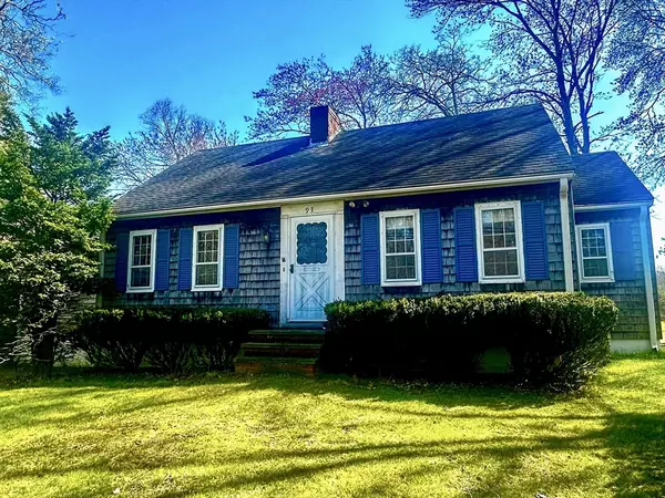 93 Ferry Rd, Salisbury, MA 01952