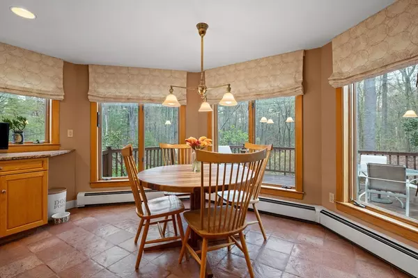 Lynnfield, MA 01940,13 Townsend Road