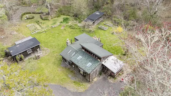 Fairhaven, MA 02719,299 Mill Rd