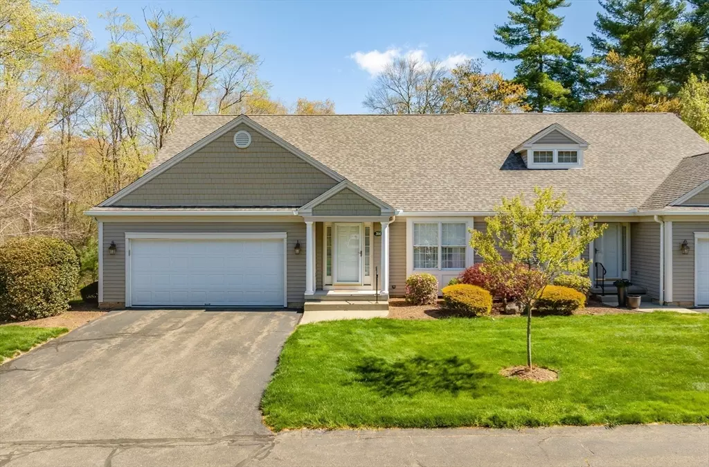 East Longmeadow, MA 01028,314 Pinehurst Dr. #314