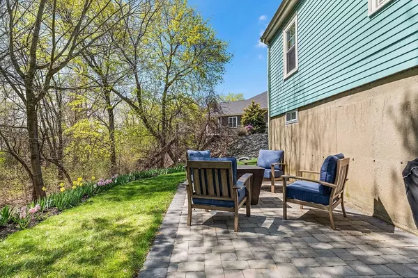 Woburn, MA 01801,6 Garden Street