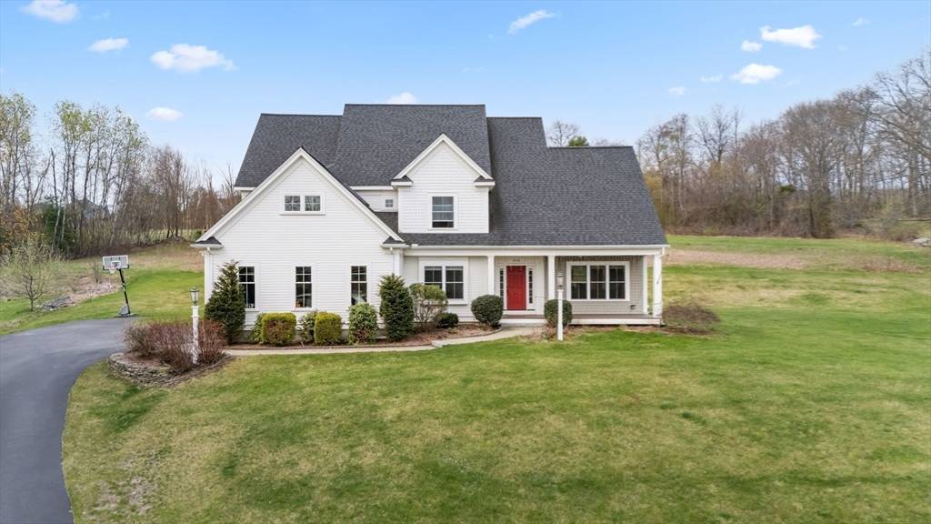596 South St, Shrewsbury, MA 01545