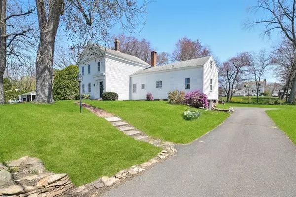 South Hadley, MA 01075,88 Alvord St
