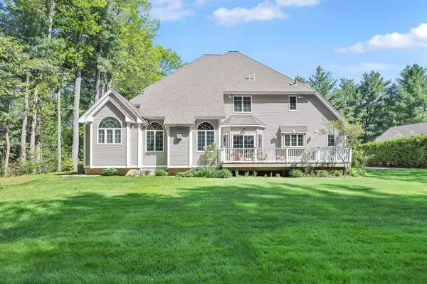 East Longmeadow, MA 01028,20 Ericka Cir