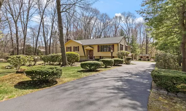 Danvers, MA 01923,11 Strawberry Hill Lane