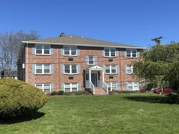 2 Mcdewell Ave #18, Danvers, MA 01923