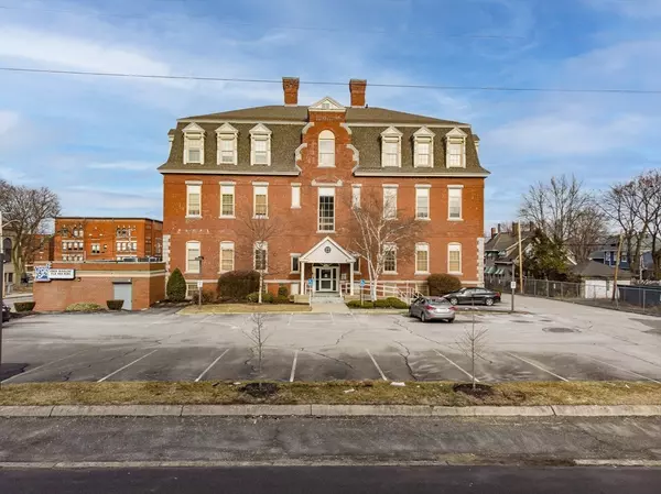 Lawrence, MA 01843,130 Parker Street #32