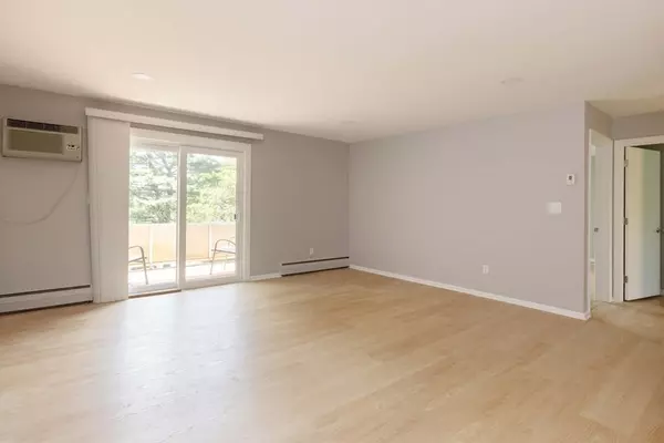 Waltham, MA 02452,33 Jacqueline Road #E
