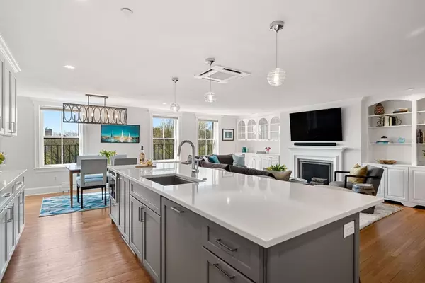 Boston, MA 02108,19 Brimmer Street #4