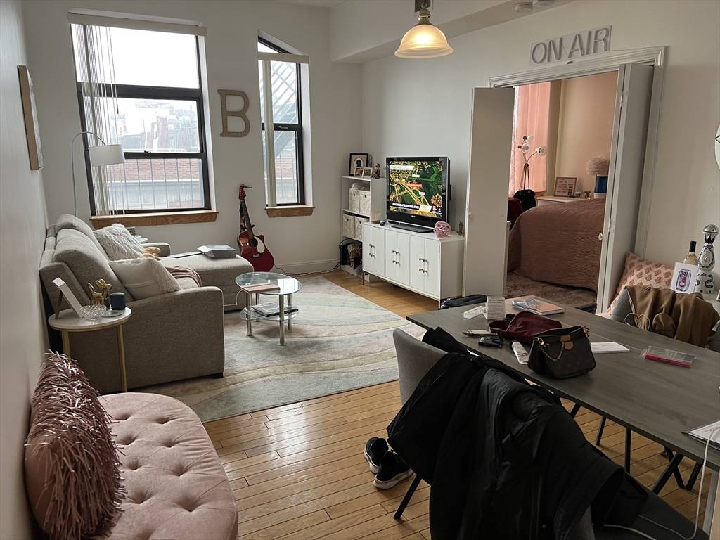 188 North Street #42, Boston, MA 02113