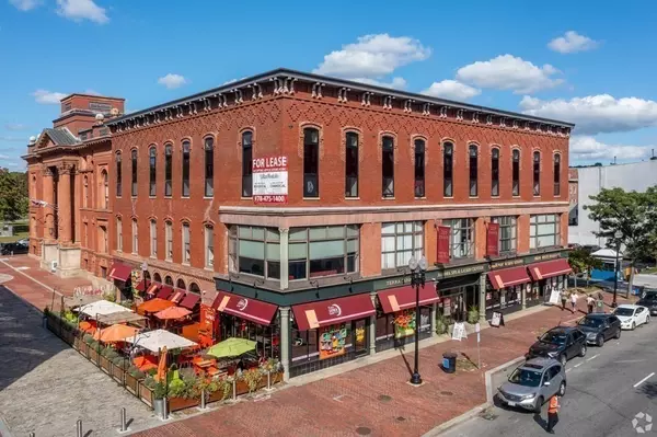 225-235 Essex St #2BA, Lawrence, MA 01840