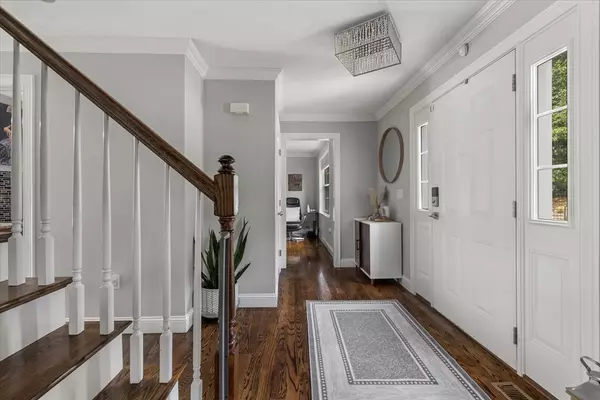Marlborough, MA 01752,7 Beaman Ln