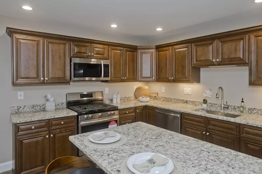 3C Sabrina Way #C, Agawam, MA 01001
