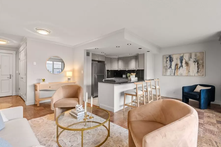 151 Tremont St #8S, Boston, MA 02111
