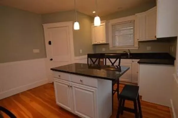 Salem, MA 01970,100 Tremont #2