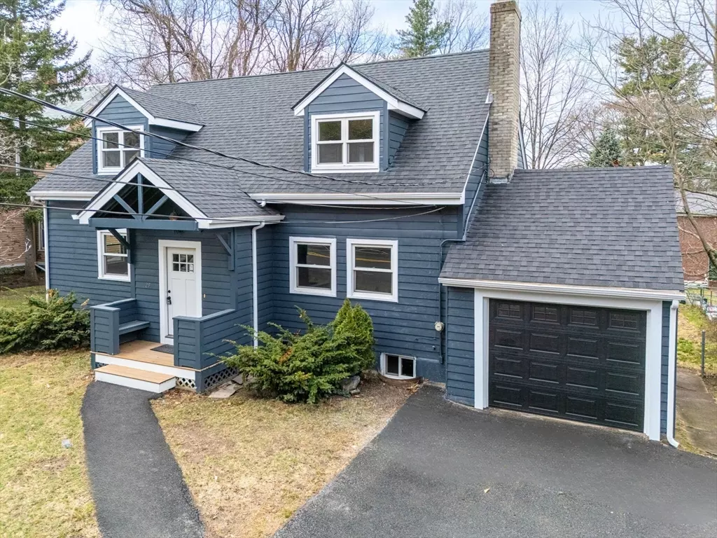 Newton, MA 02459,25 Parker St