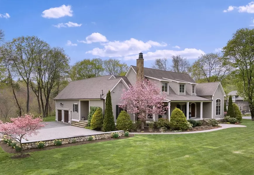 21 Bemis St, Weston, MA 02493