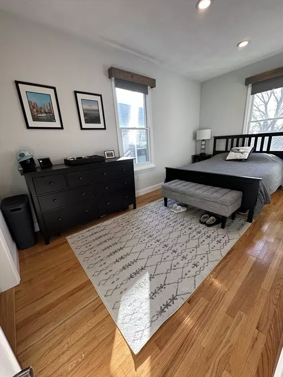 Boston, MA 02127,587 E 4th #3