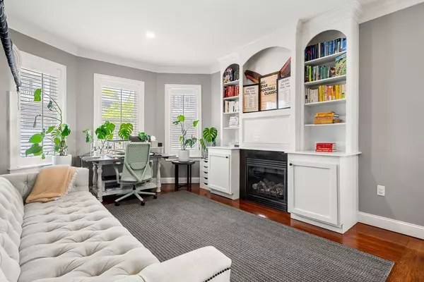 Boston, MA 02124,12 Moultrie St #1