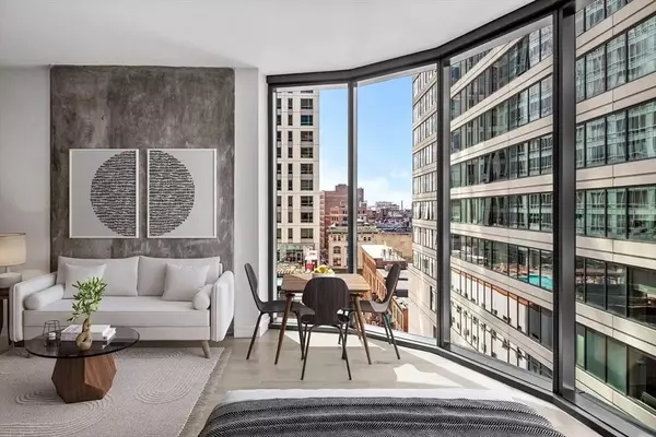 55 Lagrange #901, Boston, MA 02116