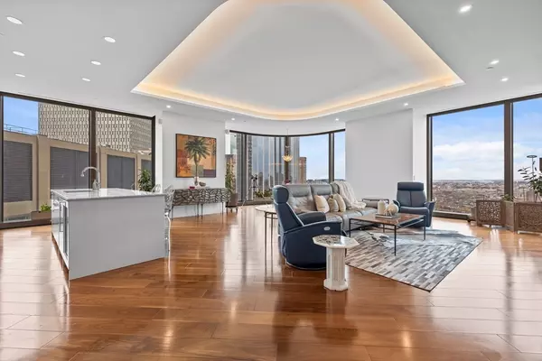 1 Dalton St #2703, Boston, MA 02116