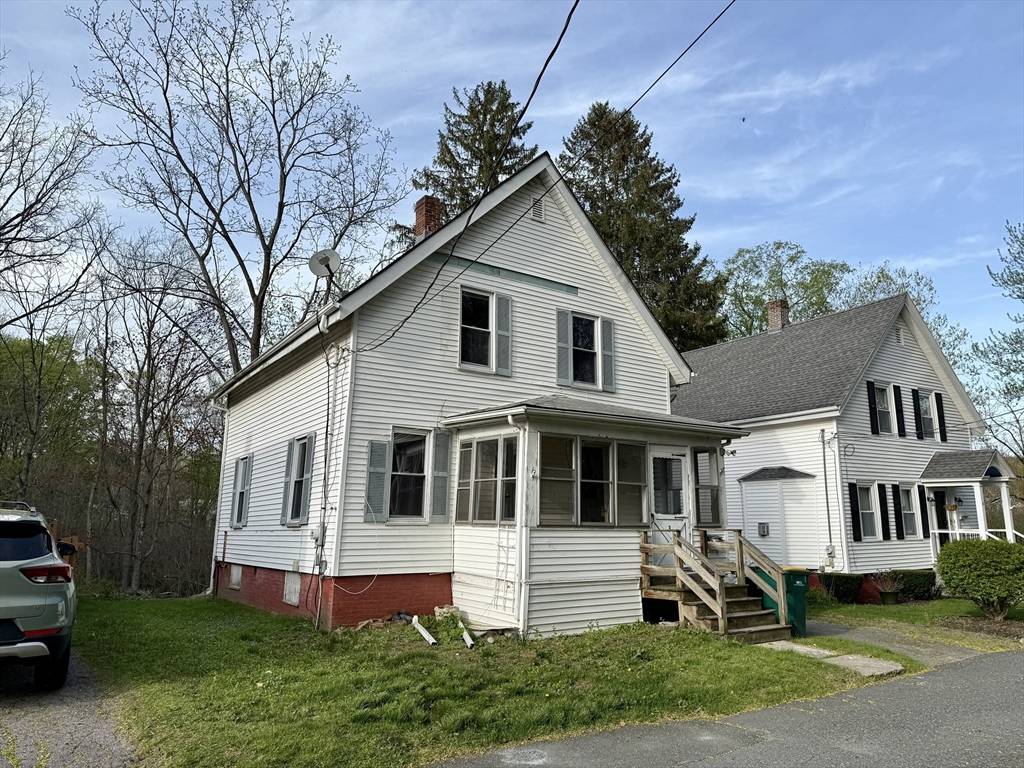 North Attleboro, MA 02760,3 Riley Ct