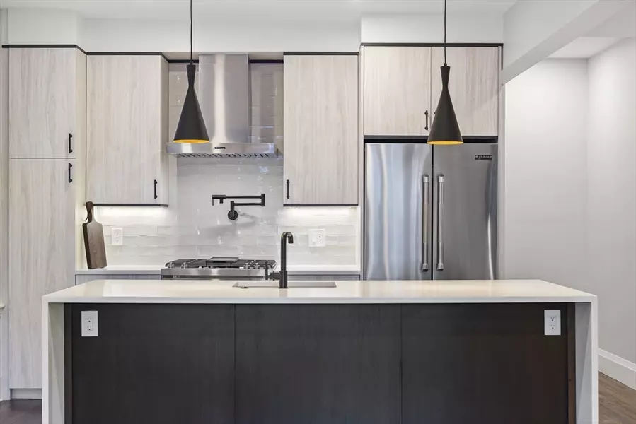 25 S Munroe Ter #1, Boston, MA 02122