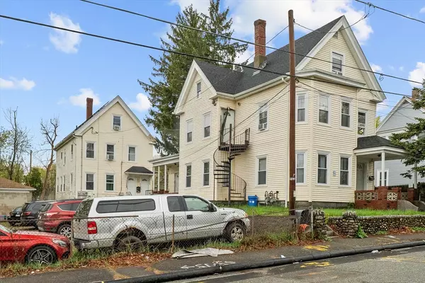 Methuen, MA 01844,108-112 Camden St
