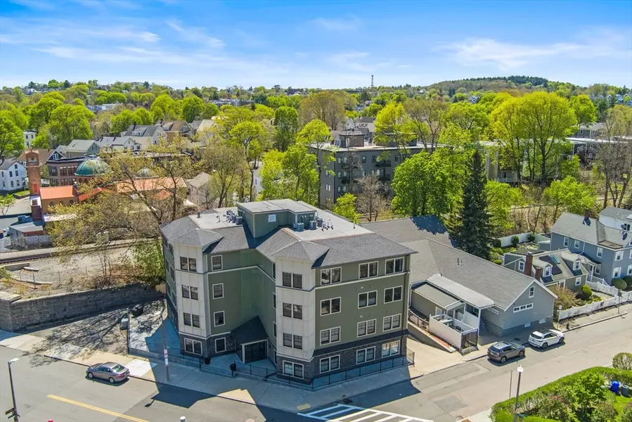 18 Robert Street #11, Boston, MA 02131